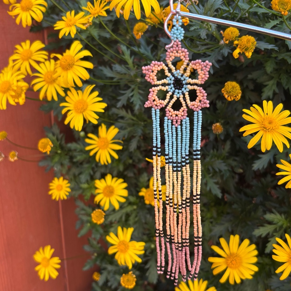 💕New Listing 💕 Handmade Chakira bead extra long earrings - Picture 7 of 8